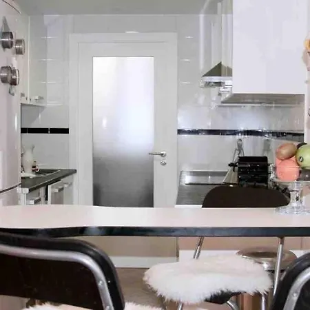 Experience Beautiful Duplex Penthouse With Terrace In * Palma de Mallorca